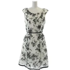 ジャスグリッティー JUSGLITTY フレアワンピース ひざ丈 半袖 花柄 白 黒 1 /NS