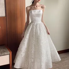 [新品/未使用] フランスのウェディングをテーマにしたハイスリーブドレス。ウエストはフィットし、フォーマルなシーンにぴったりです。