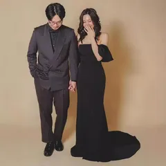 【新品・未使用】フレンチスタイル ウェディングドレス ヘップバーンスタイル ブラック ストラップレス 高感度な、燕尾服スタイル スタジオスタイル 高感度な、燕尾服スタイル