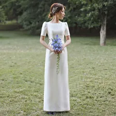 【新品・未使用】ハイセンスなテールとバタフライデザインが特徴のフレンチスタイルのウェディングドレス。旅行写真に最適。小さなガウン、ボールガウン、秋スタイル。