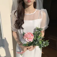 【新品・未使用】フレンチスタイルのウェディングドレス。パフスリーブでスリムフィット。結婚式、パーティー、誕生日パーティーに最適です。