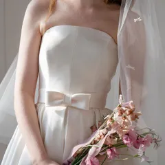 【新品・未使用】フレンチスタイルのウェディングドレス、ストラップレス、ハイセンス、ウェディングドレス、バンケットスタイル、ボールガウン