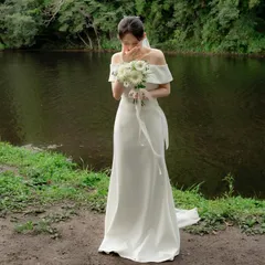 【新品・未使用】オフショルダーフリルスリーブウェディングドレス、スタジオ/ウェディングフォト撮影用ドレス