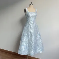 【新品・未使用】旅行写真、ロマンティックな写真撮影、宴会などに最適なウェディングドレス