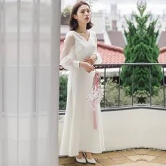 【新品・未使用】2024年新作 Vスリーブ フレンチ ウェディングドレス 宴会や結婚式に最適