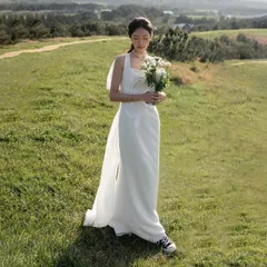 【新品・未使用】【新品・未使用】フロントが短く、背中が高めのフレンチスタイルのウェディングドレス。旅行の写真撮影、結婚式、バンケット、エレガントなシーンに最適です。