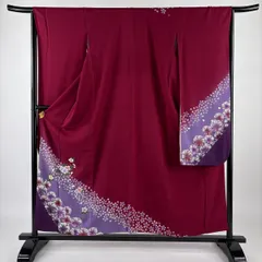 【在庫一掃】 振袖 身丈156cm 裄丈65cm M 袷 落款 桜 花びら 金糸 刺繍 赤紫 正絹 名品 【中古】