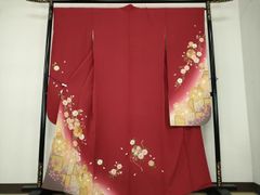 振袖フルセット】身丈163.5cm 裄丈69cm 桜 手鞠 金彩 ぼかし 赤 - メルカリ
