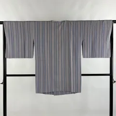 【在庫一掃】 道行 身丈85cm 裄丈66cm M 和装コート 角衿 縦縞 地紋 灰紫 正絹 秀品 【中古】