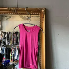 78 アンダーアーマー UNDERARMOUR シャツ ランニング タンクトップ スポーツ　ヨガ　yoga　ピンク 桃色　PINK