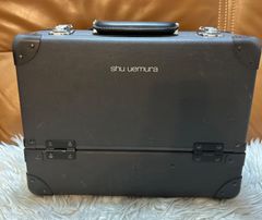 シュウウエムラ ハローキティ プレミアムメイクアップボックス - メルカリ