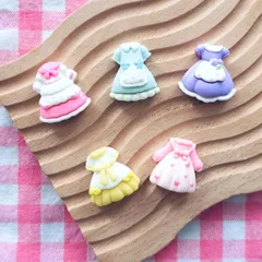 【1022】100個 デコパーツ ミニチュア ドレス ワンピース ミックス まとめ売り