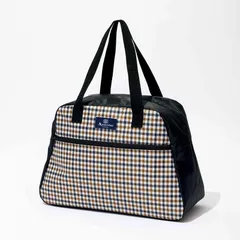 アクアスキュータム　ボストンバック