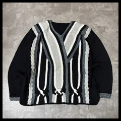 Vネック ケーブル編み デザインニット セーター 配色 ブラック×グレー