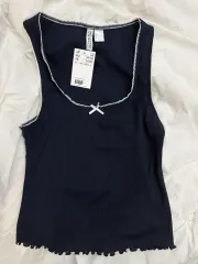 エイチ・アンド・エム リーボンド ノースリーブ ネイビー