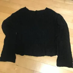 ブラック ニット レイヤード