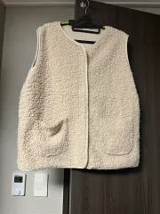 ベージュ ベスト