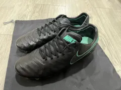 最高品質 NIKE ティエンポ レジェンド6 FG 255 サッカーシューズ