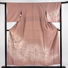 付下げ 身丈154cm 裄丈63.5cm S 袷 辻が花柄 霞 刺繍 金糸 ピンクベージュ 正絹 秀品 【中古】