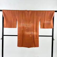 【美品】 道行 身丈96cm 裄丈68cm L 和装コート 角衿 うさぎ 花鳥 刺繍 ぼかし オレンジ 正絹 秀品 【中古】