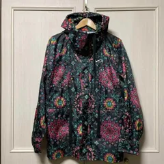 【東あずま店　併売品】　@ ナイキ NIKE 花柄  ナイロン フラワー コラボ　マウンテンパーカー　ジップアップ　メンズ　men's　ジャケット アウター 羽織　フーディ