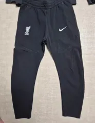 ナイキ リーヴァプール テックパック トレーニングウェア ズボン パンツ