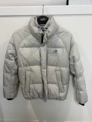 (S) ニューバランス ダウン グレー