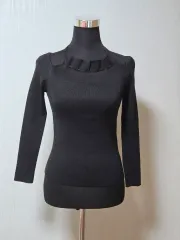 ブラック フリルネック 紐調整 ニット Tシャツ