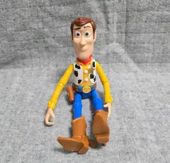 トイストーリー ウッディ フィギュア