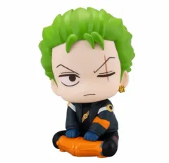 Look UP ONE PIECE ゾロ エッグヘッド 開封のみ