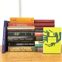 ■01)【1点限り!】多ジャンルの洋書/まとめ売り約20冊セット/本/外国語/産業/ソフトウエア開発/文法学/ロシア/アメリカ憲法史/ドイツ料理/B