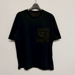 PRADA UJN661 Re-Nylon 三角ロゴプレート Tシャツ - メルカリ