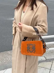 【中古】LOEWE ロエベ アナグラム ハンドバッグ ショルダーバッグ ブラウン スエード ヴィンテージ レディース【中古美品】HIBUOCHI VINTAGE　HBOC260126A07