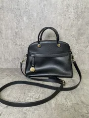 【中古】FURLA ﾌﾙﾗ Piper ﾊﾟｲﾊﾟｰ ﾊﾞｯｸﾞ ｼｮﾙﾀﾞｰ ﾊﾝﾄﾞ 2WAY ｲﾀﾘｱ製 ITALY ﾌﾞﾗｯｸ  33918533
