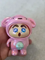 ピンク クレヨンしんちゃん 変身キャラクター フィギュア ぬいぐるみ