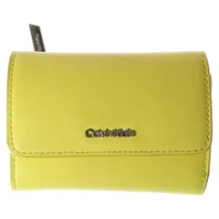 Calvin Klein (カルバンクライン) ロゴプレート レザー コンパクトウォレット 三つ折り財布 シルバー金具 イエロー