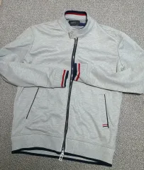 ZARA ザラ メンズ グレー ジップアップ ジャケット XL レギュラーサイズで100 L オススメ