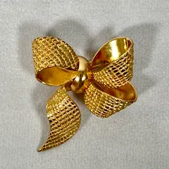 【管2601-267】Christian Dior クリスチャンディオール ヴィンテージ リボン ブローチ コサージュ ゴールドトーン