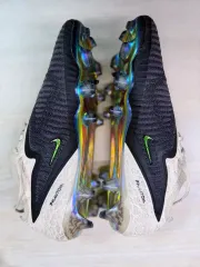 ナイキ サッカーシューズ