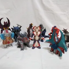 バンダイ ウルトラ怪獣シリーズ 怪獣・宇宙人 ソフビ 10体まとめ売り おもちゃ フィギュア ウルトラマン ガイア メビウス ネクサスなど 円谷プロ 当時物 現状 中古 S382