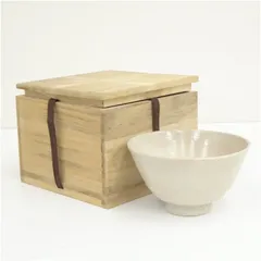 井戸茶碗（保護箱）  茶道 抹茶 おしゃれ 抹茶茶碗 抹茶碗 和食器 レトロ 茶器 骨董 茶わん 茶会 茶の湯 8月 夏