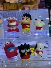 フルセット クレヨンしんちゃん×サンリオ フィギュア ガチャ (クレヨンしんちゃん)