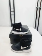 NIKE キッズ ブーツ タンジュン ハイ 防寒靴 ブラック 160