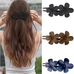 【送料無料】ヘアクリップ 3個セット 花モチーフ ファッションヘアアクセサリー マット 女性用ヘアアクセサリー 大きなヘアピン シンプル おしゃれ 普段使い 仕事 通勤 エ レガ ン ト (ブラック＋ミストブルー＋コーヒー)