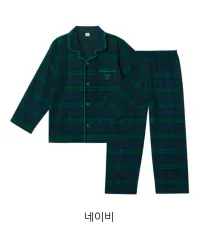 新品 GUESS ジュニア フランネル パジャマセット 冬用 140