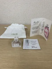 ÷2 Dior ミニ香水　セット　サンプル　巾着【美容品】【0.5】