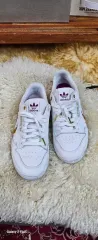アディダス コンチネンタル 白 スニーカー