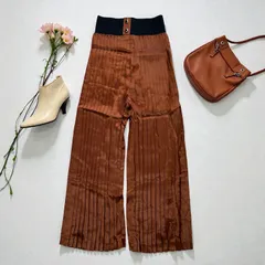新品　プリーツパンツ　ロング　ブラウン　光沢　海外　フリーサイズ　パーティー