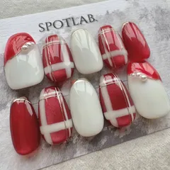 現品ネイルチップ　ショートバレリーナ　冬ネイル　チェック　マグネット　ミラーフレンチ　レッド　ホワイト