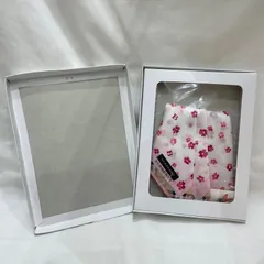 松前277　BURBERRY　バーバリー　ハンカチ　ピンク系　ホワイト系　綿100％　日本製　お花　チェック柄　かわいい　かんてい局松前R56号店